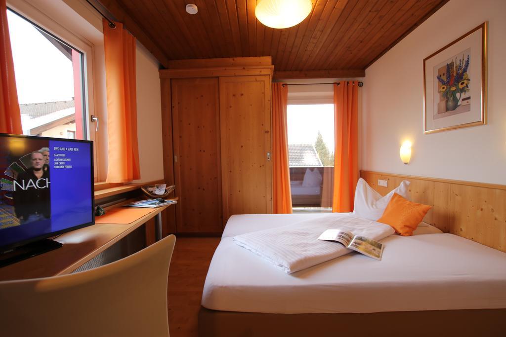 Hotel Gasthof Eschbacher Piesendorf Zewnętrze zdjęcie